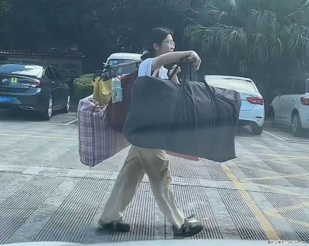 全网追的“扁担女孩”，找了一份暑假工，时薪12元 - 云浮生活资讯 - 云浮28生活网 yf.28life.net